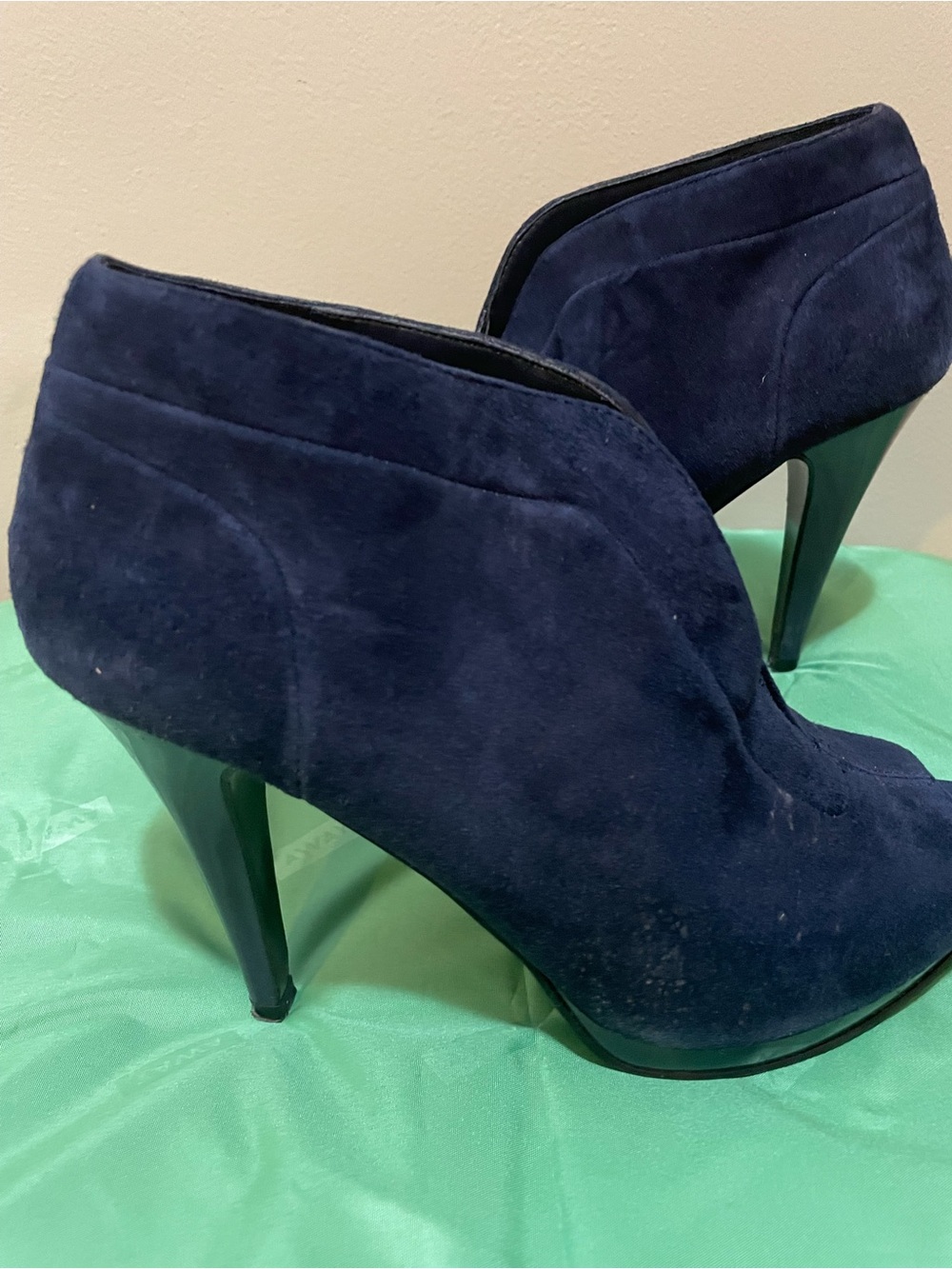 Nine West Women’s Navy Suede Peep-Toe Booties - Picture 4 of 6